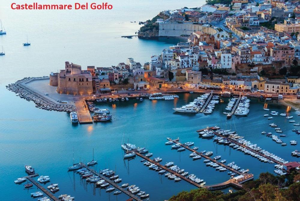 Апартаменти Casa Vacanze Mazara Мадзара-дель-Валло Екстер'єр фото